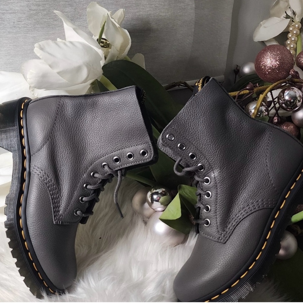 NWOT Dr. Martens Pascal Soft Leather Lace-Up Boots in Gunmetal Gray